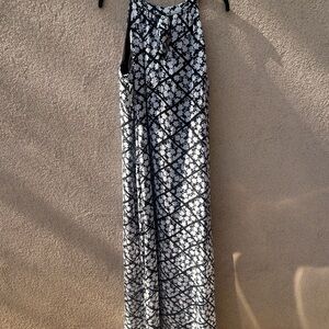 Black and White Geometric/Floral Maxi Dress